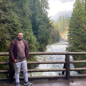 Meet your Posher, Behnam